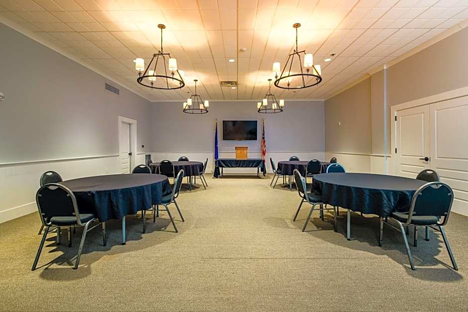 Hotel Florence, Tapestry Collection by Hilton