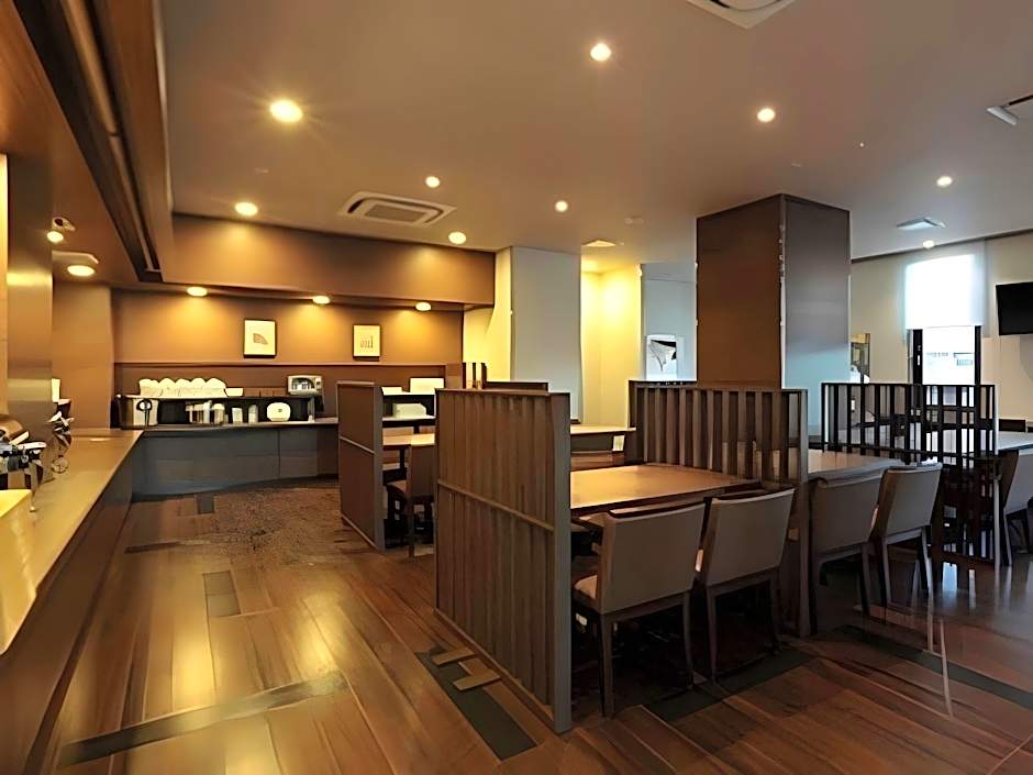 Hotel Route Inn Nagoya Imaike Ekimae