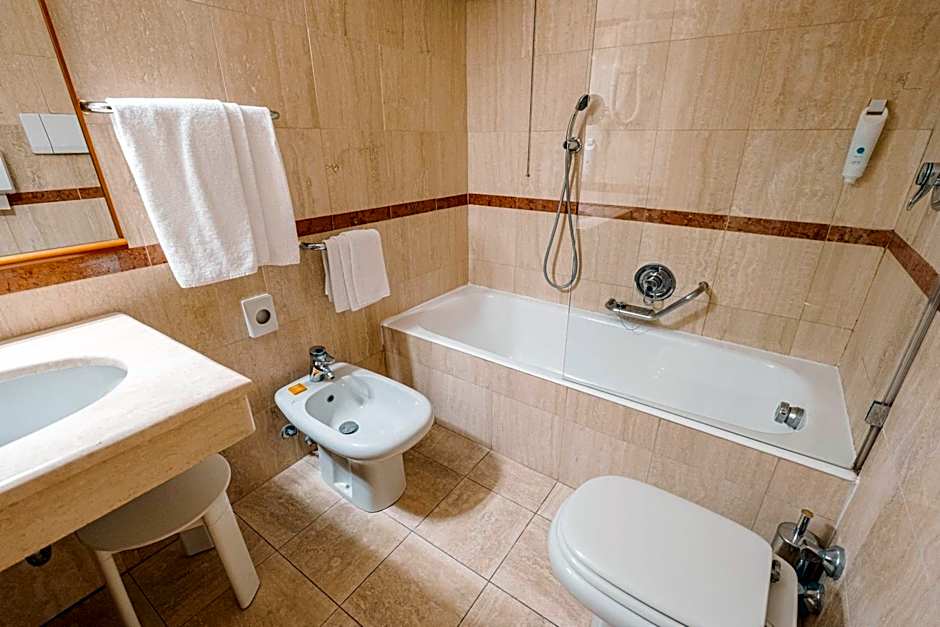 Crystal Hotel Varese