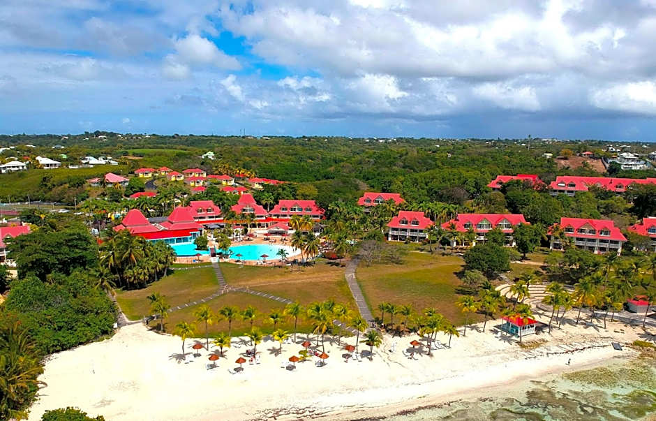 Sur la Plage - Club Sainte-Anne