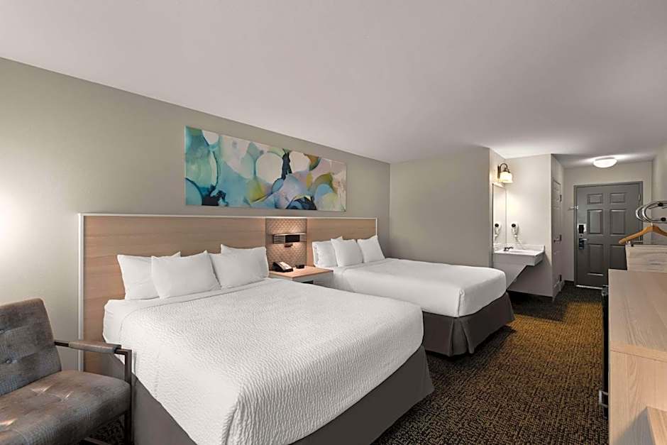 Wyndham Garden Galena Hotel & Day Spa