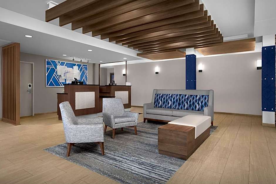 Holiday Inn Express Fargo - West Acres By IHG