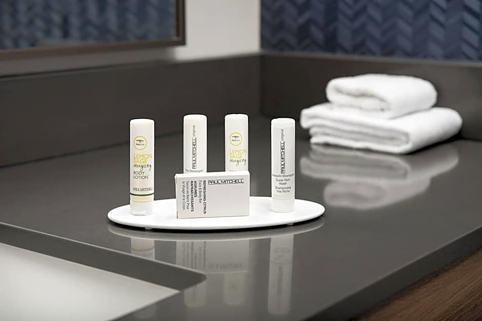 Fairfield Inn & Suites by Marriott Santa Rosa Rohnert Park