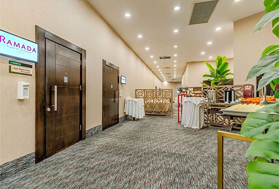 Ramada Plaza by Wyndham Izmir