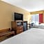 Clarion Pointe Cherokee