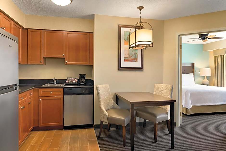 MainStay Suites