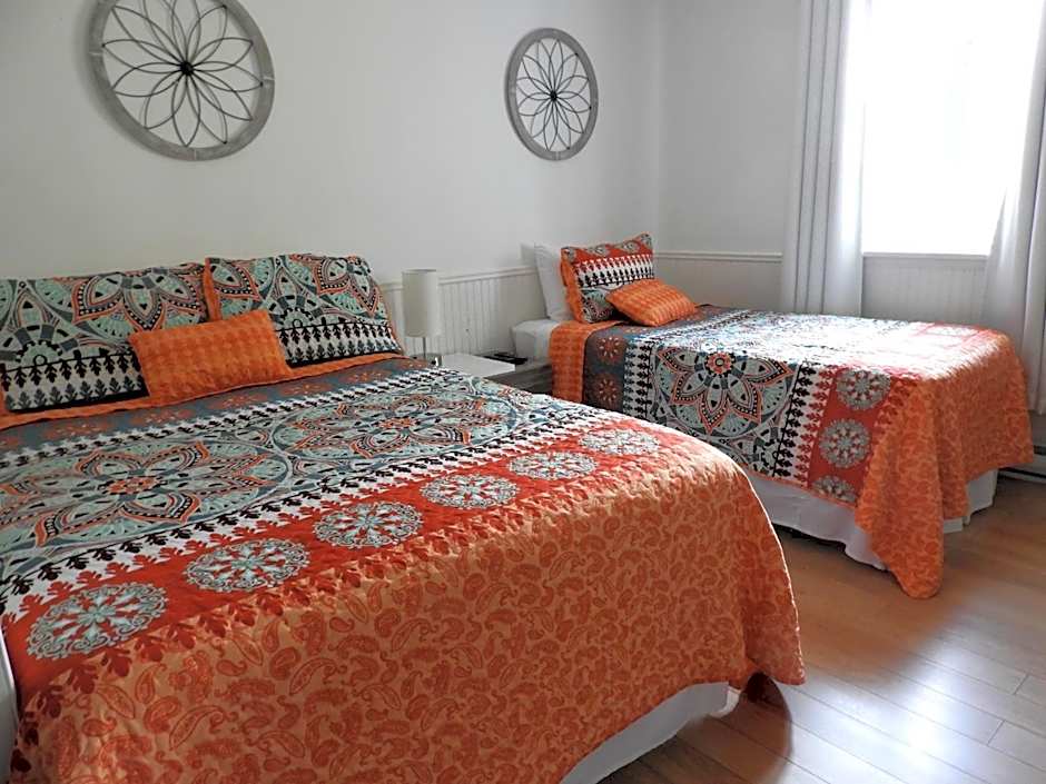 Hôtel Sous la Croix 152725