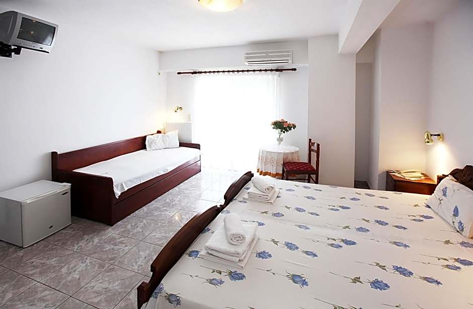 Hotel Fourkos