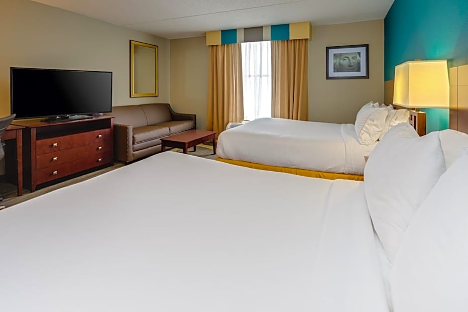 Holiday Inn Express Washington DC East- Andrews AFB By IHG