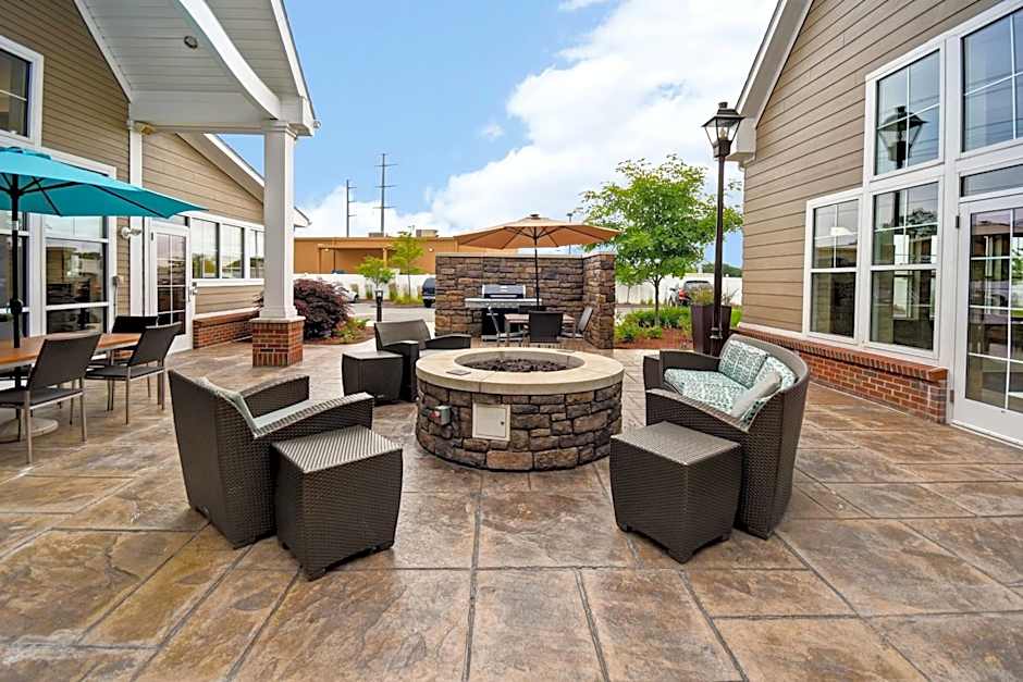 Residence Inn by Marriott Springfield Chicopee