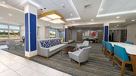 Holiday Inn Express & Suites Ridgecrest - China Lake By IHG