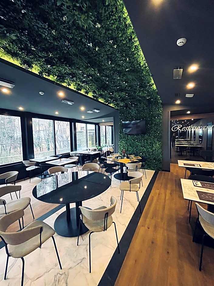 iH Hotels Bologna Amadeus