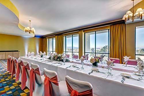 Crowne Plaza Hotel Foster City-San Mateo By IHG