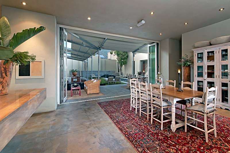 Mosselberg On Grotto Beach Boutique Villa