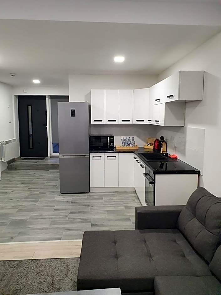 Comfort Stay, EV, Parking