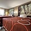 Super 8 by Wyndham Alton
