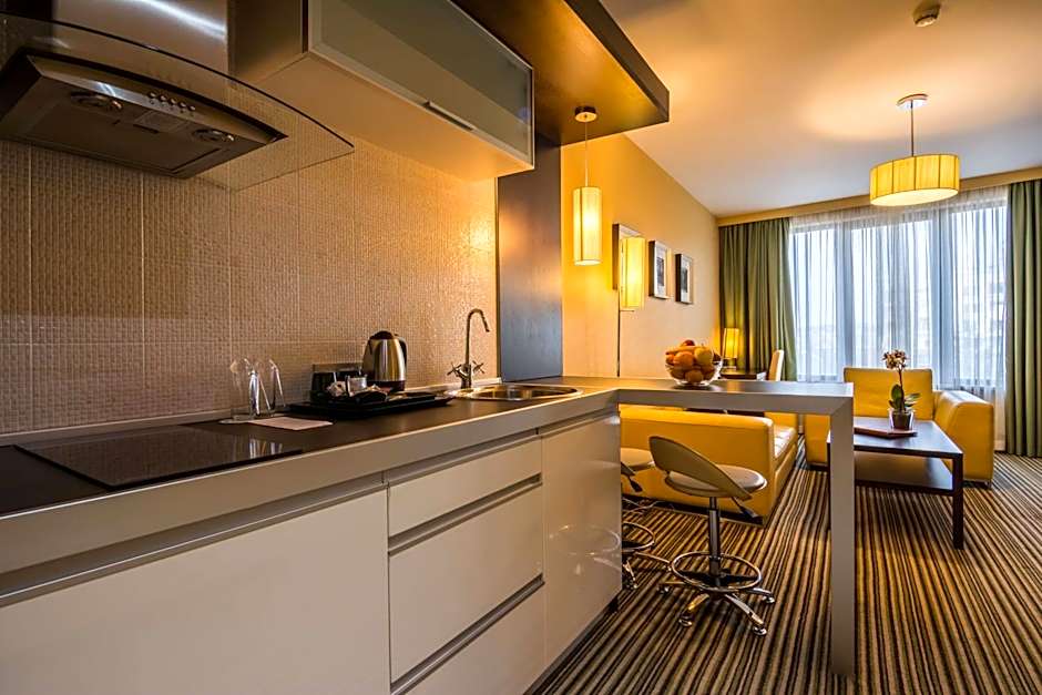Best Western Plus Olives City Hotel