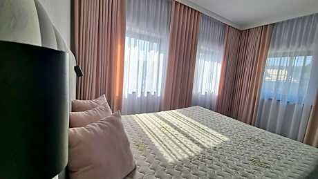 Deluxe Double Room with Bath