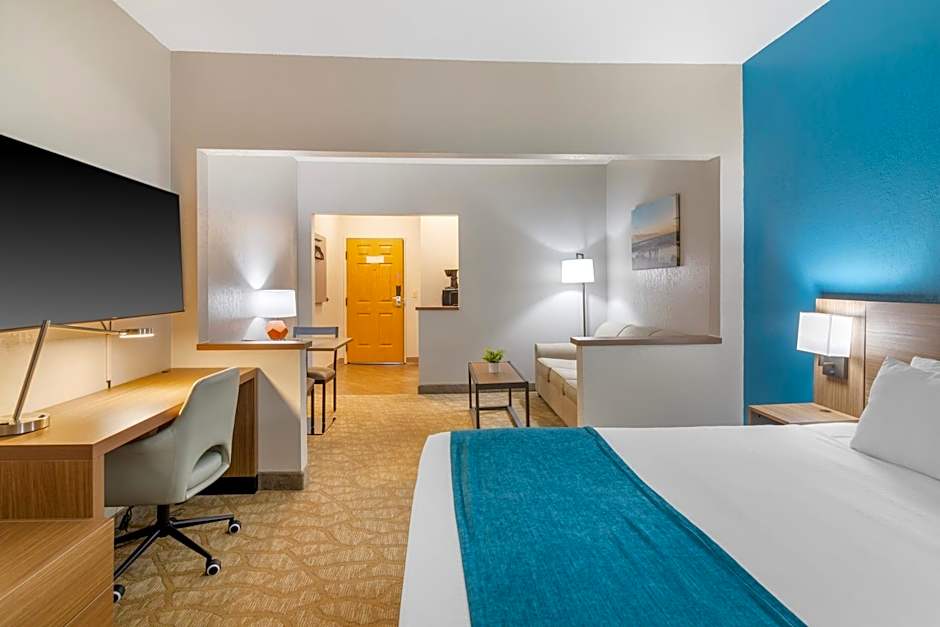 EverSpring Suites
