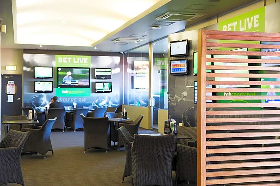 Nightcap at Chester Hill Hotel