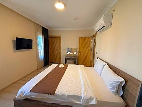 Suite with City View