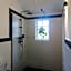 Guinea Fowl Lodge - Lagoon & Heads View B&B, Central Knysna