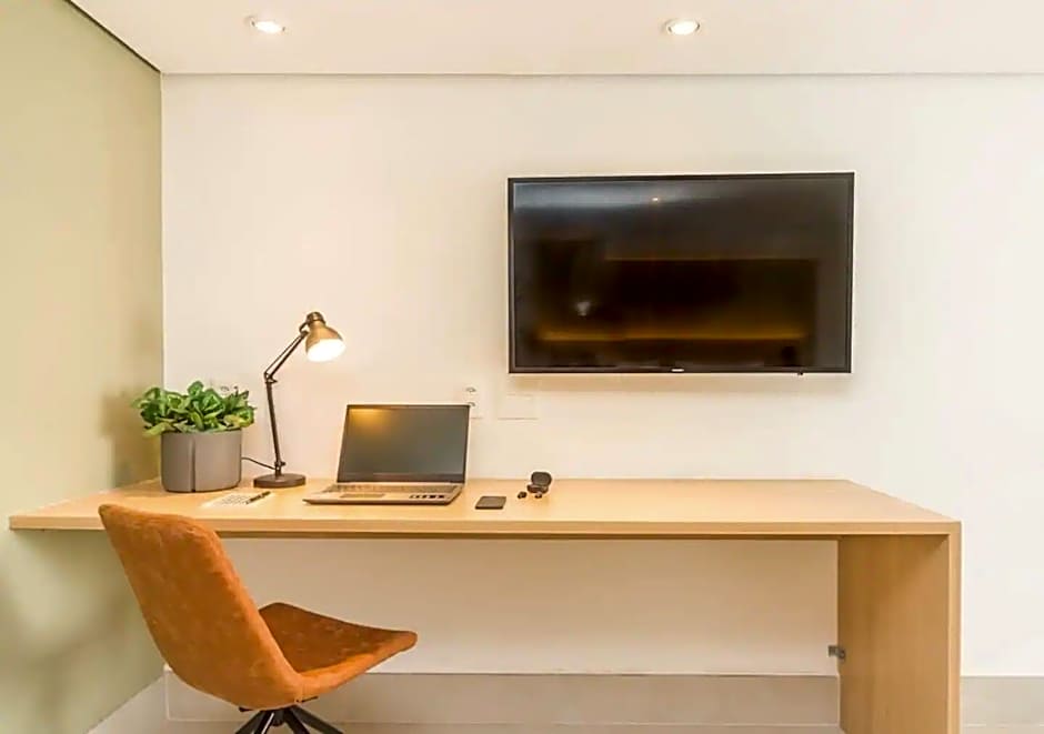 Cozzy Suites
