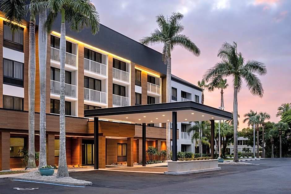 Courtyard by Marriott Naples