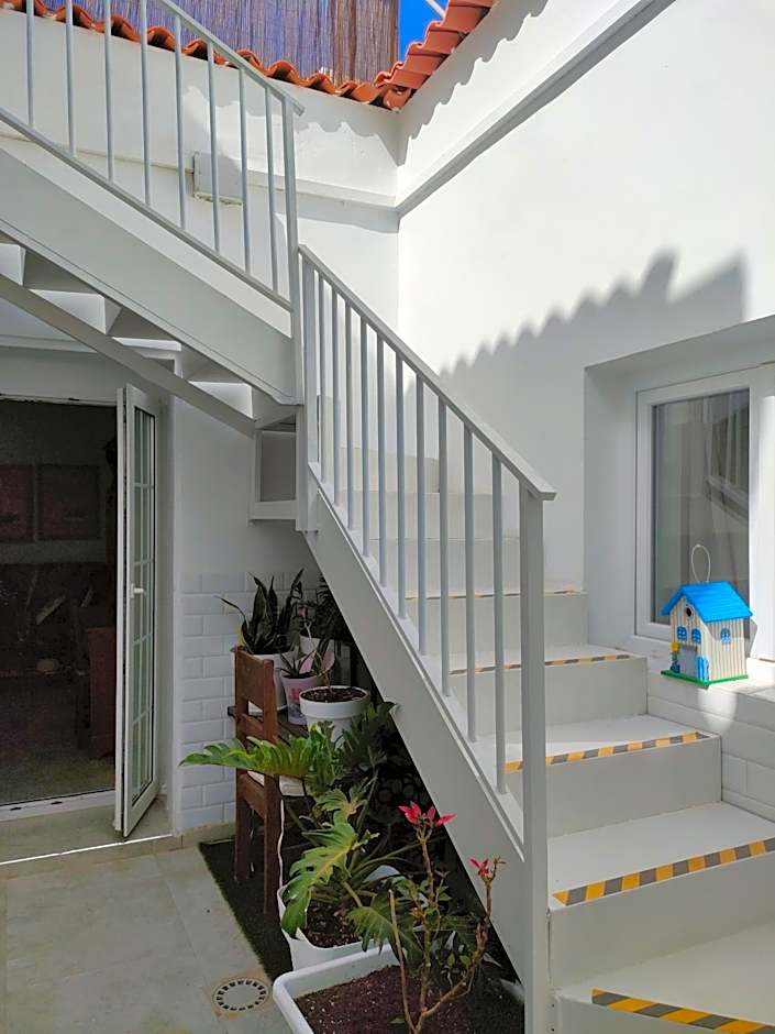 Alba 2 apartamento y Alba 3 habitación con baño