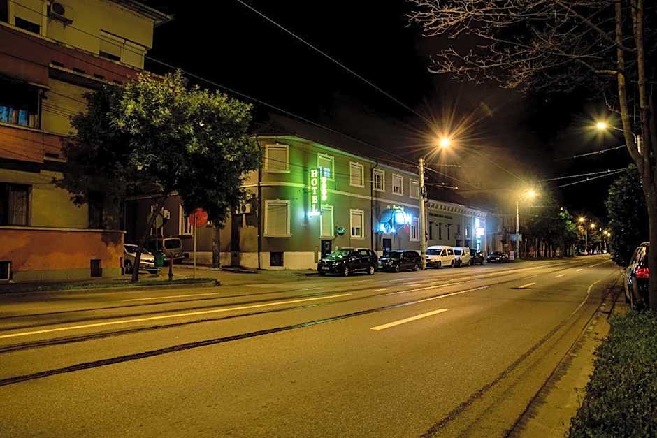 Carnival City Hotel Oradea