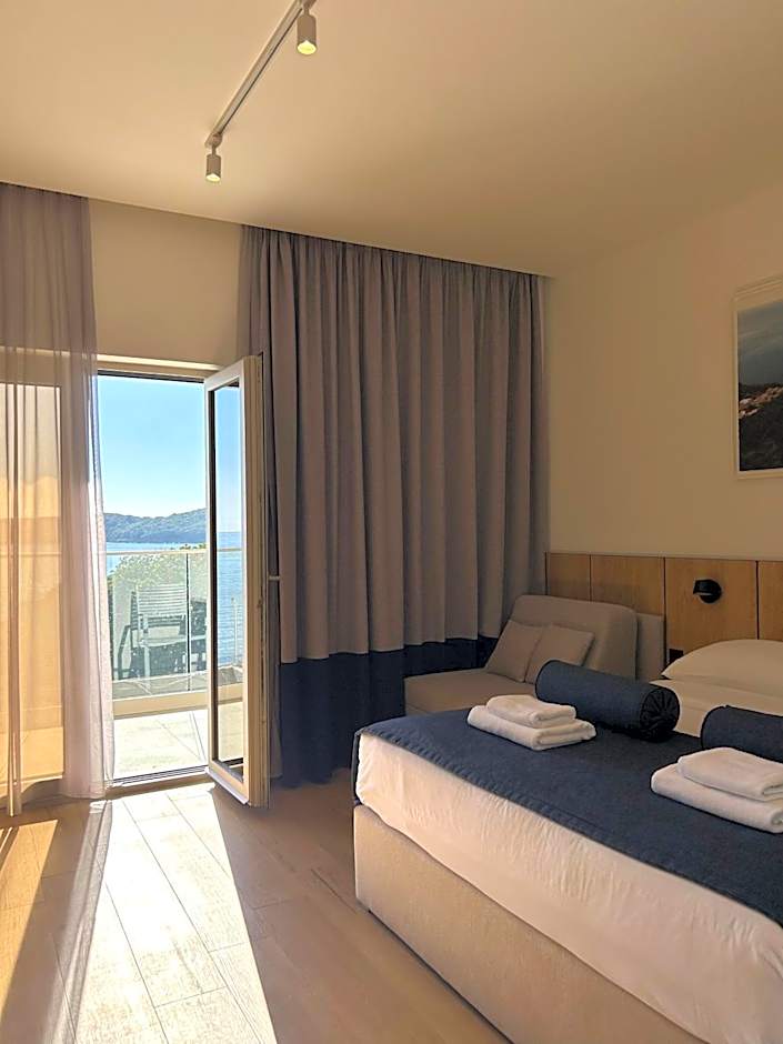 Poseidon The Beach Hotel