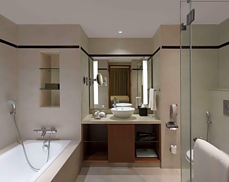 Premium Room With Club Lounge