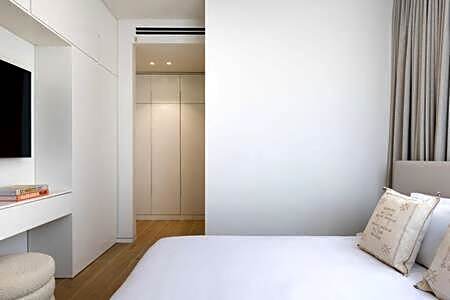 High Living Sea View by Five Stay