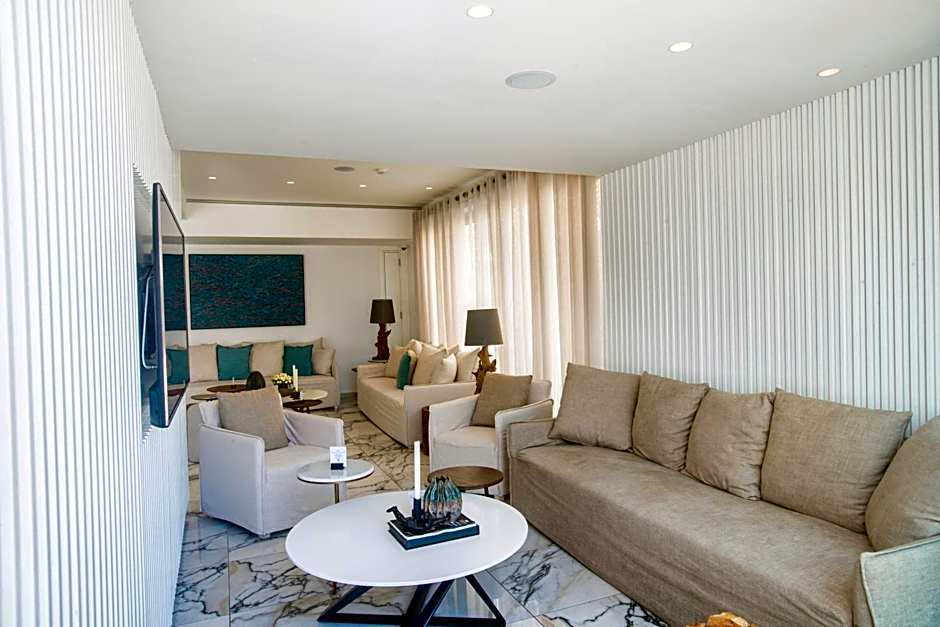 Kokkinos Boutique Hotel