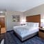 La Quinta Inn & Suites by Wyndham Round Rock near Kalahari