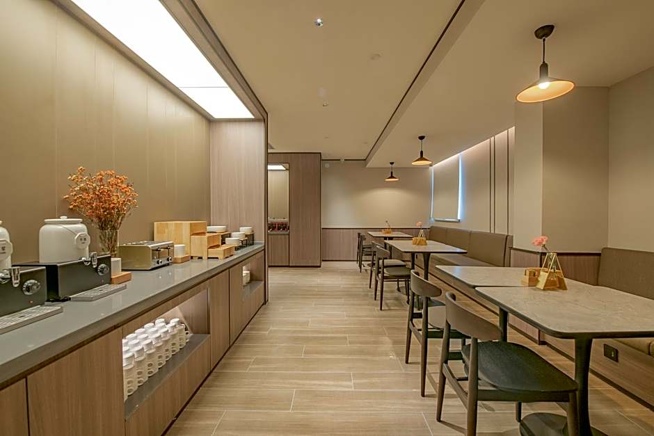 Hanting Yipintianxia – Chengdu, IL