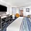 AmericInn by Wyndham Quincy
