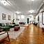Massive SoHo Loft 4 Bedrooms 2 Bath 7 Beds
