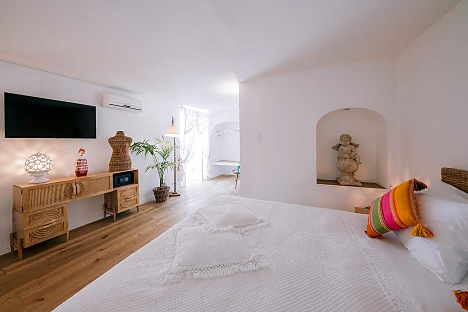 Villa Mary Suites