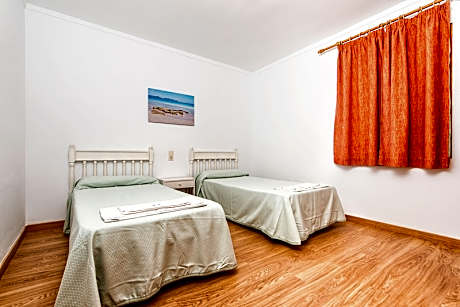 ONE BEDROOM APARTMENT WITH BALCONY