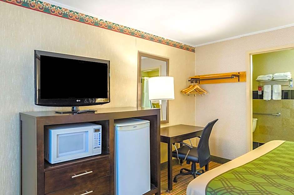 Fairbridge Inn Express Pittsfield