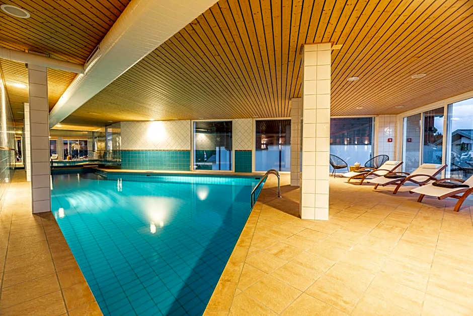 Hotel Waldhaus am See