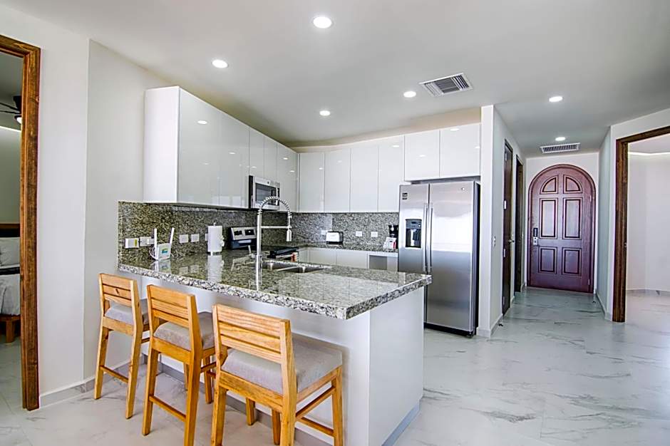 Casa Blanca Golf Villas