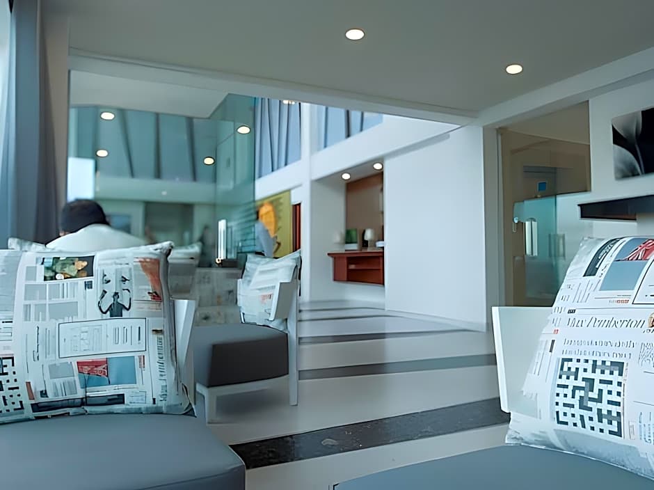 The Ocean Colombo - Guaranteed Sea View Rooms