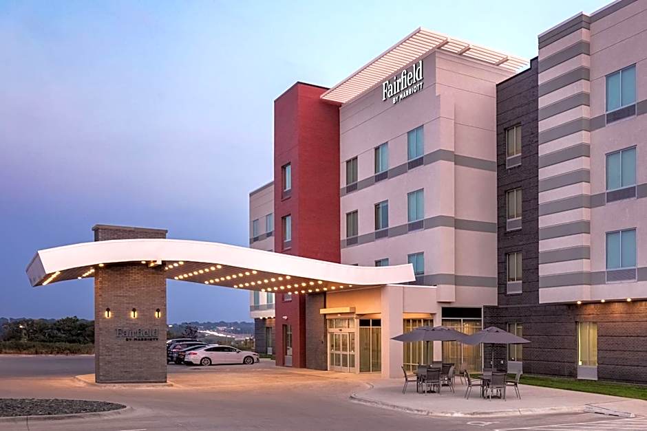 Fairfield Inn & Suites Omaha at MH Landing