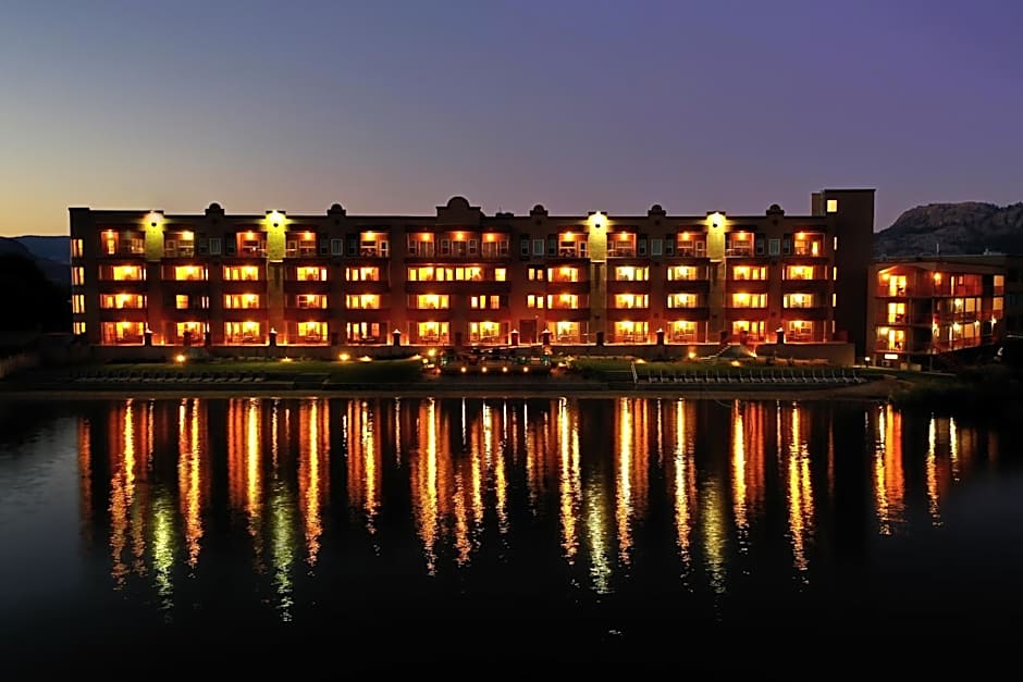 Holiday Inn Hotel & Suites Osoyoos By IHG