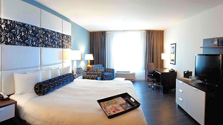 Hotel Indigo Waco, an IHG Hotel