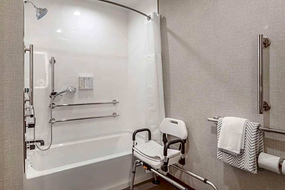 Cambria Hotel Pigeon Forge