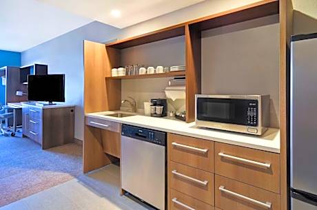 Studio King Size Bed