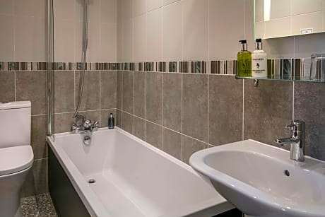 1 Double Bed, Non-Smoking, Standard Room